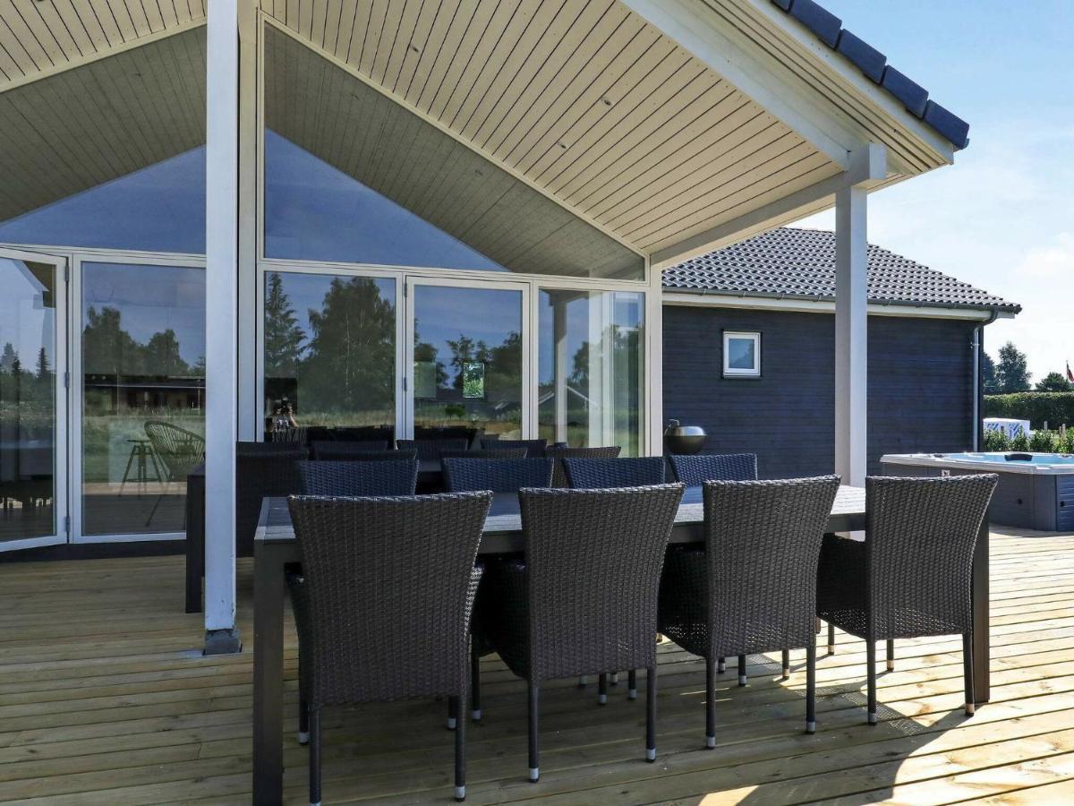 14 Person Holiday Home In V Ggerl Se Bøtø By Eksteriør billede