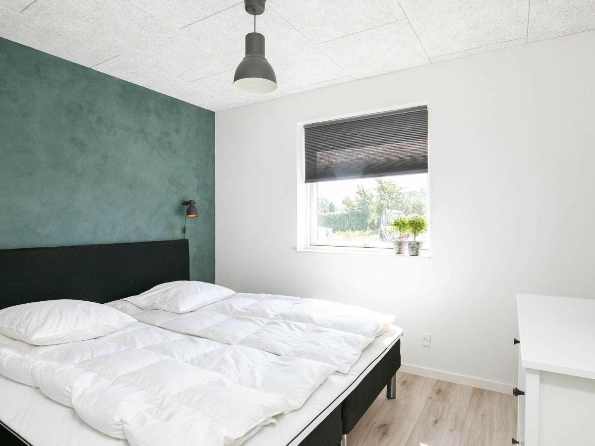 14 Person Holiday Home In V Ggerl Se Bøtø By Eksteriør billede