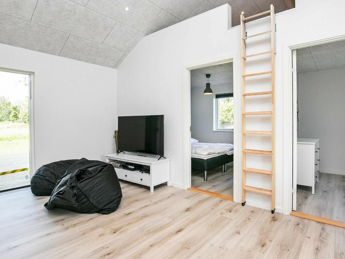 14 Person Holiday Home In V Ggerl Se Bøtø By Eksteriør billede