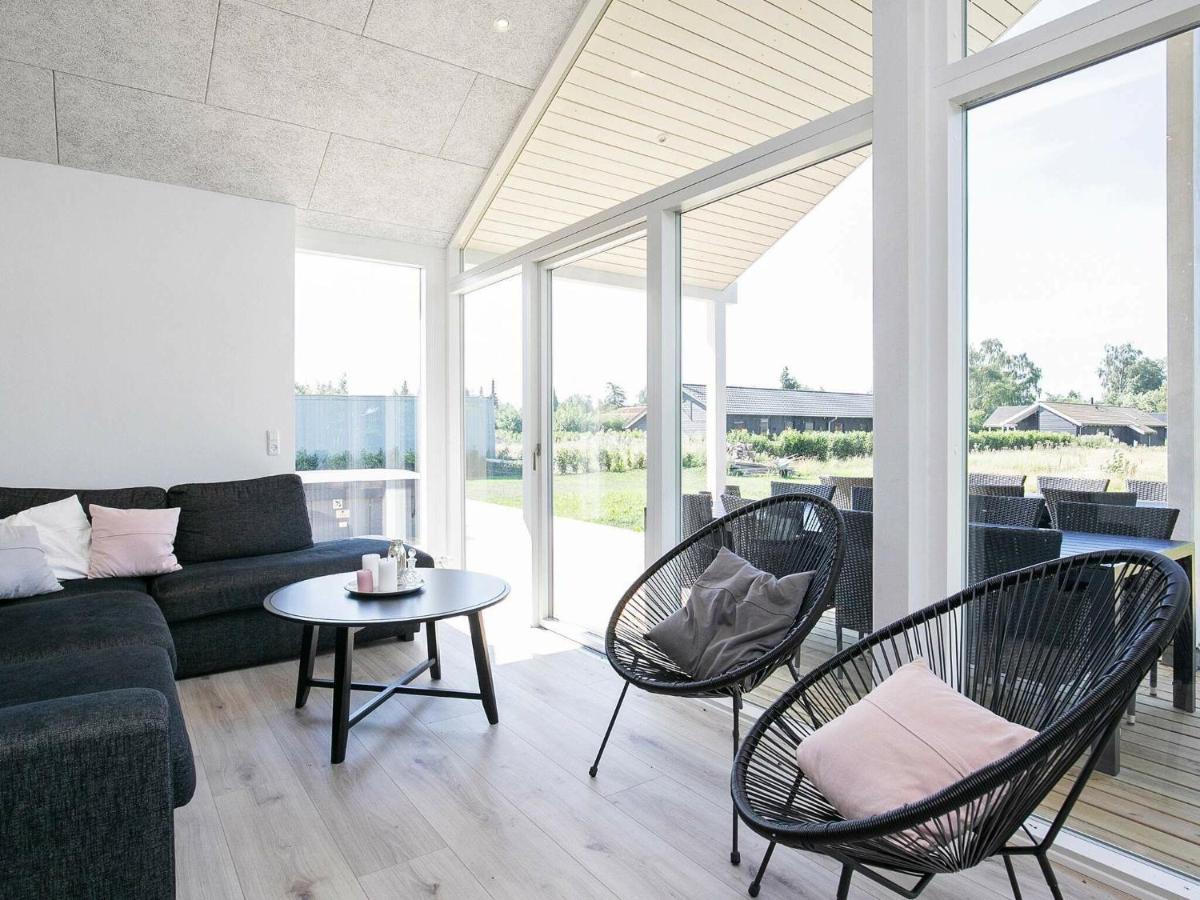14 Person Holiday Home In V Ggerl Se Bøtø By Eksteriør billede