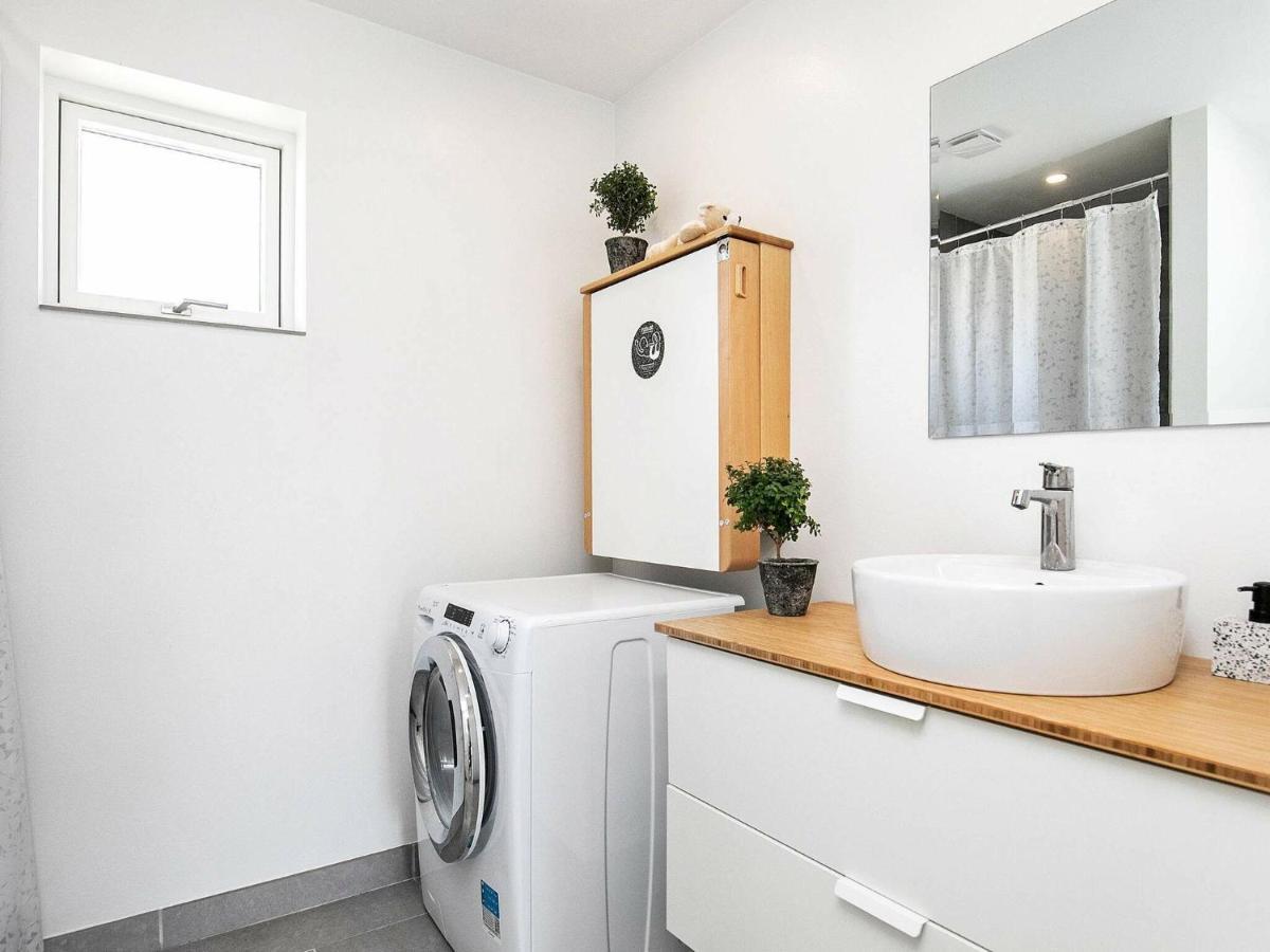 14 Person Holiday Home In V Ggerl Se Bøtø By Eksteriør billede