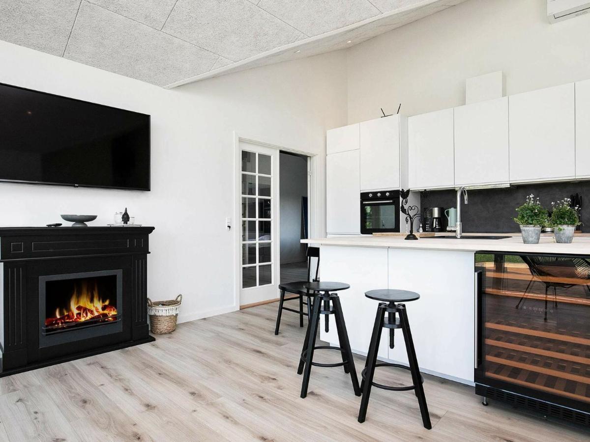 14 Person Holiday Home In V Ggerl Se Bøtø By Eksteriør billede